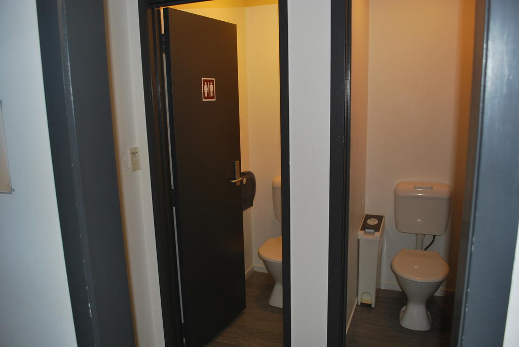 Loft 109 Backpackers Hostel Тауранга Стая снимка