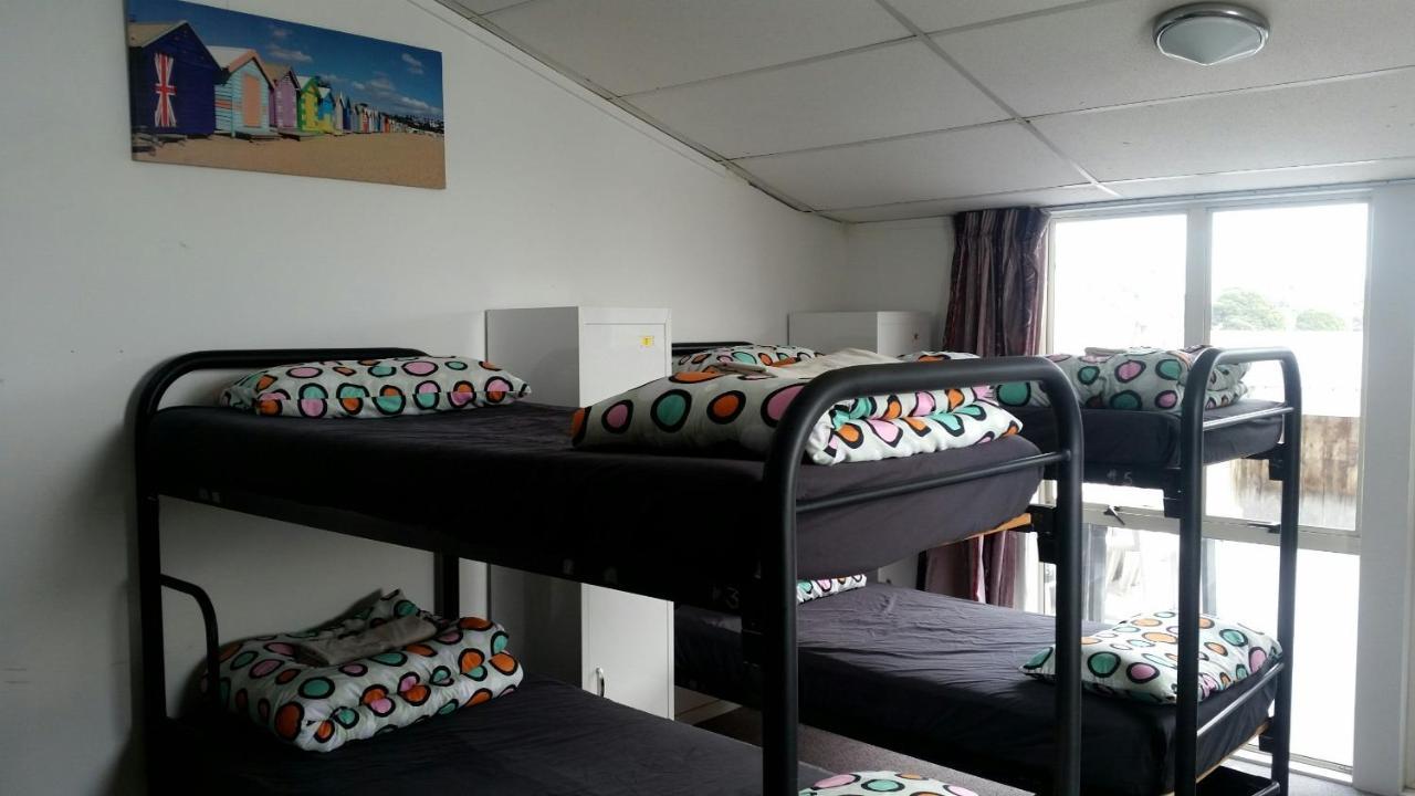 Loft 109 Backpackers Hostel Тауранга Екстериор снимка